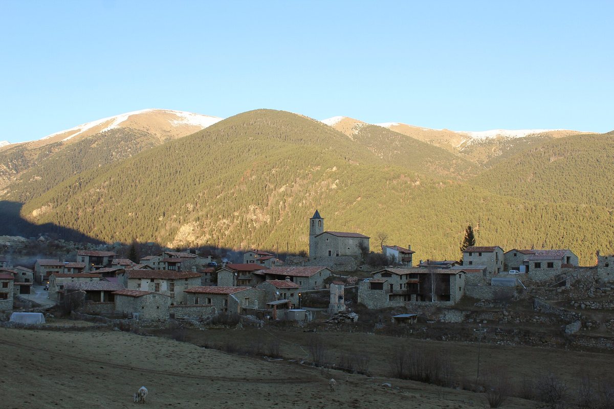 The village of Viliella at dusk
